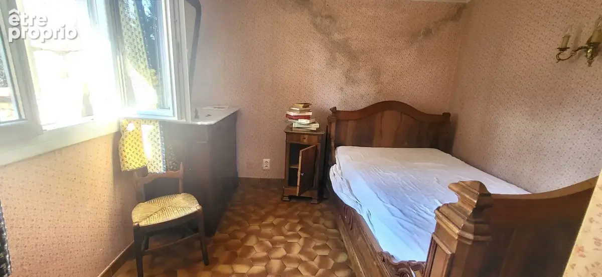 Villa en pierre apparente avec 4 chambres sur 1350m² de terrain. - photo 11