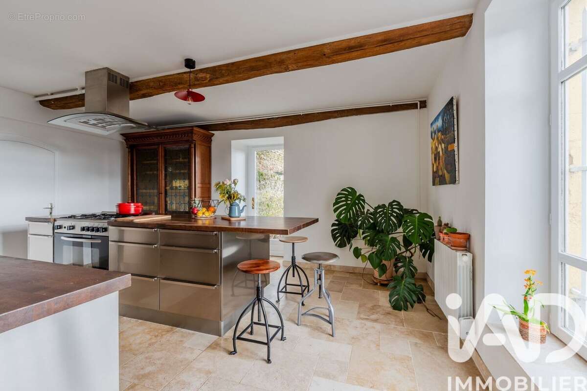 Maison 160 m² à Chatillon  - photo 5