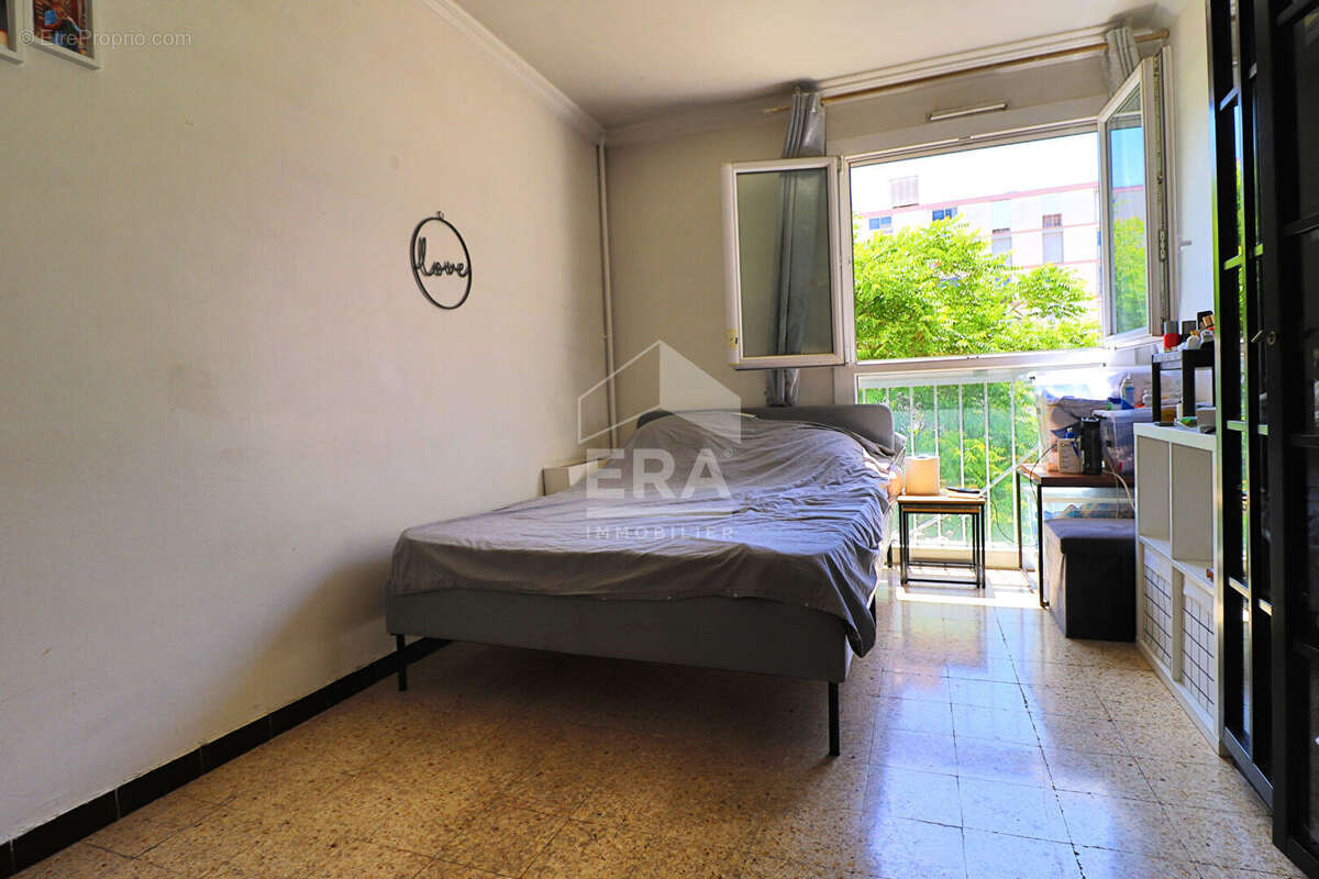 Appartement à MARSEILLE-10E