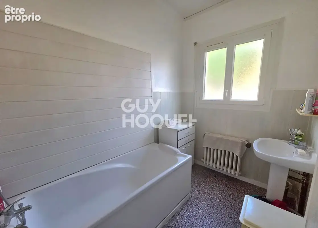 Immeuble Elbeuf 11 pièce(s) 210 m2 - photo 11