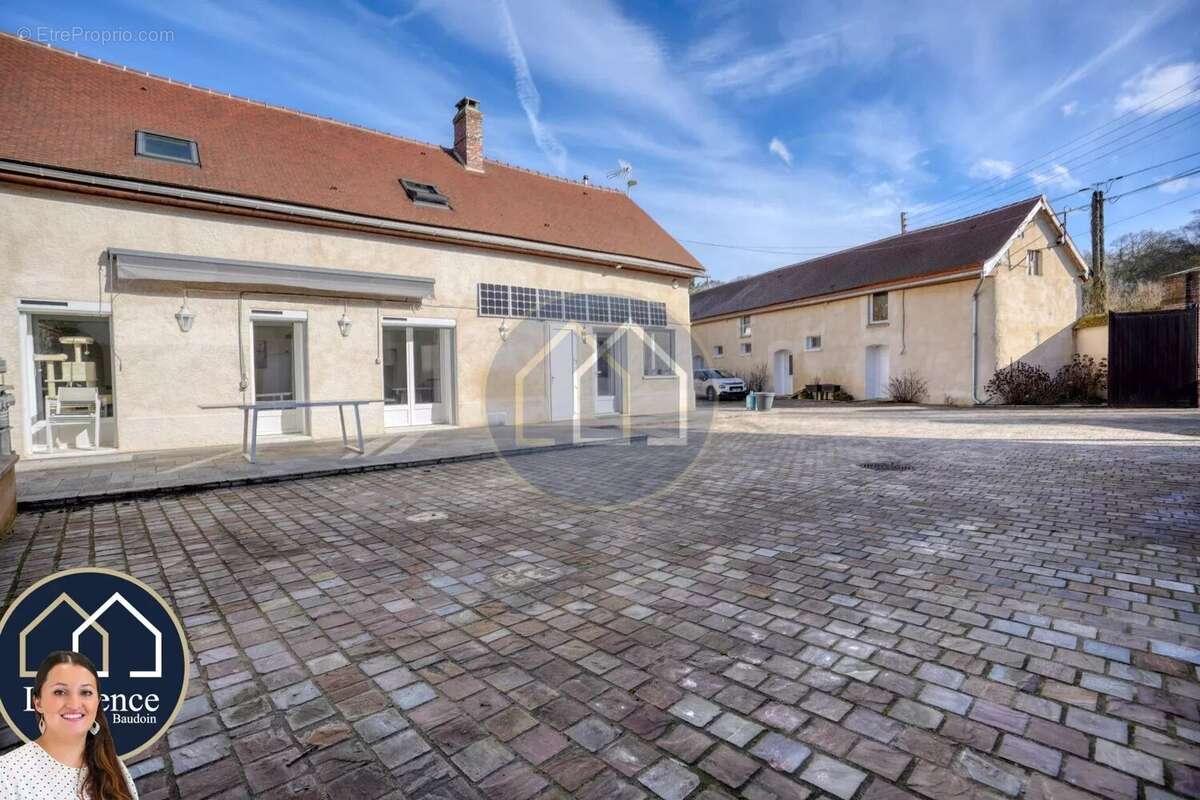 Maison à NOGENT-LE-ROI