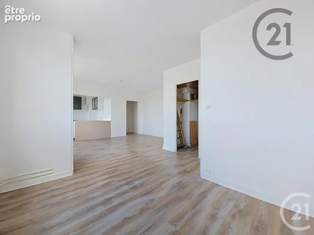 Appartement 3 pièces 63 m² à vendre à Troyes (10000) - photo 3