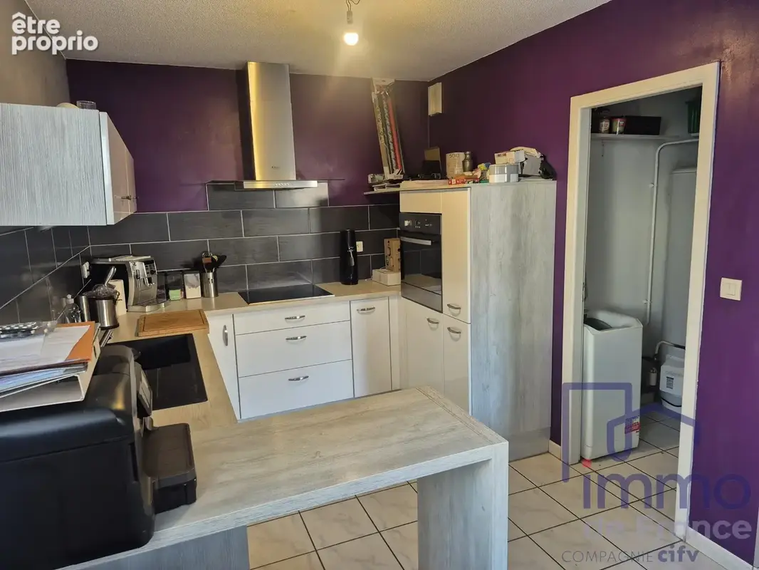 Appartement 3 pièces 74 m² à vendre à Rive-De-Gier (42800) - photo 2
