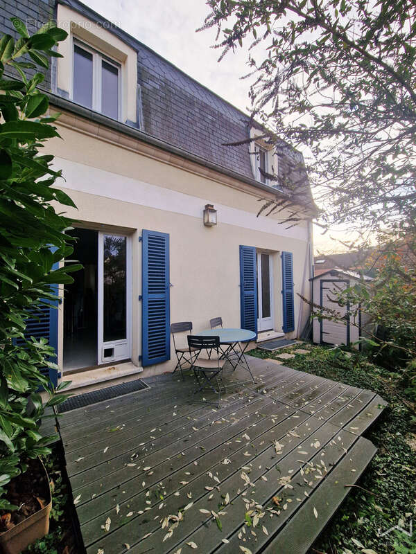 Maison à MANTES-LA-JOLIE