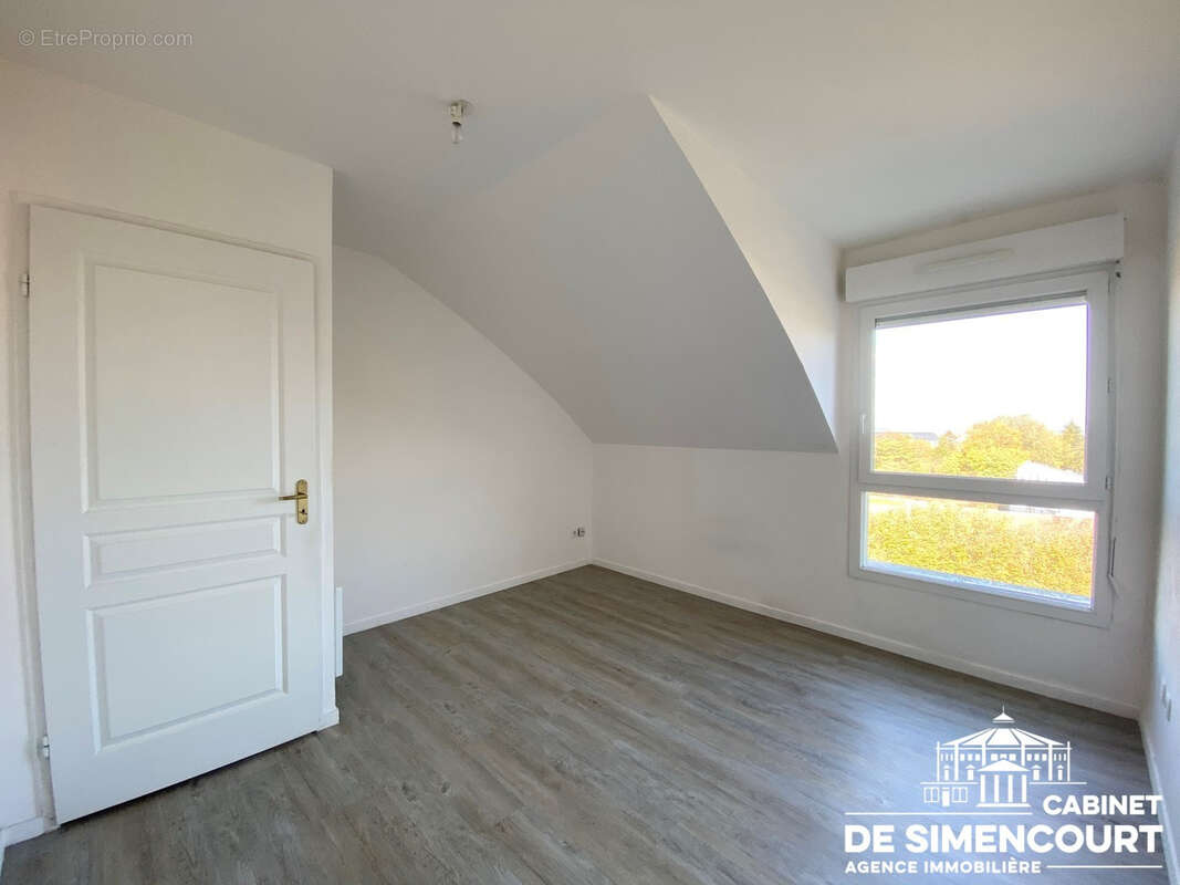 Amiens sud - st honore - t3 en duplex avec stationnements - photo 6