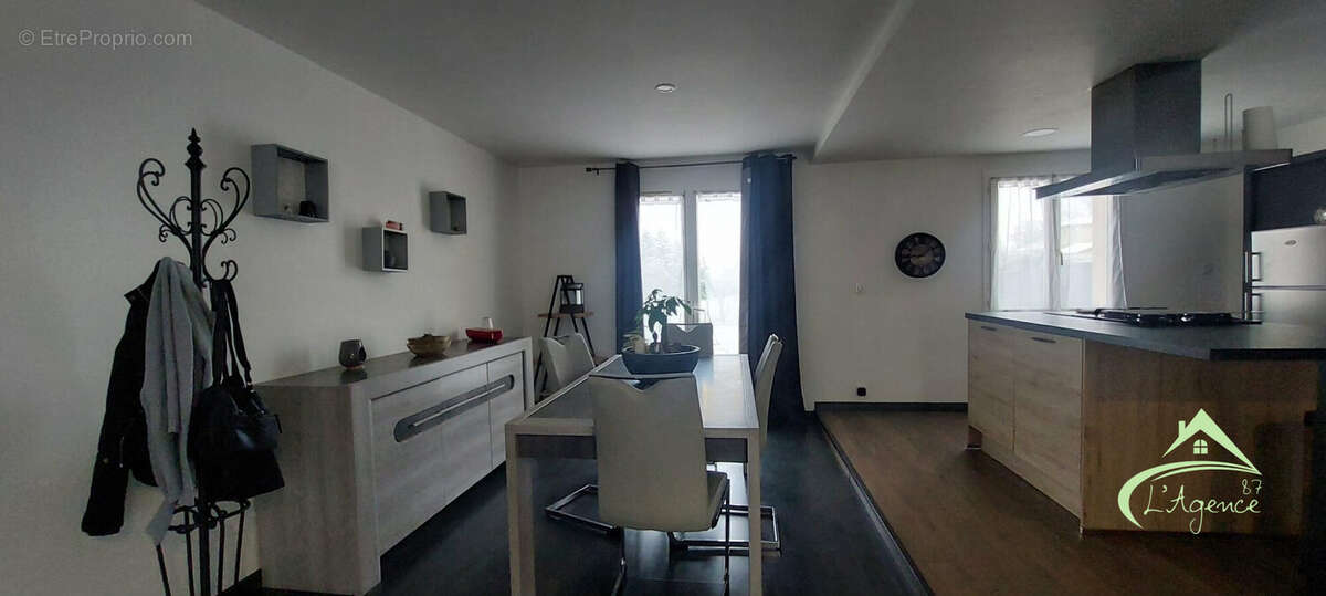 Maison à SAINT-JUNIEN