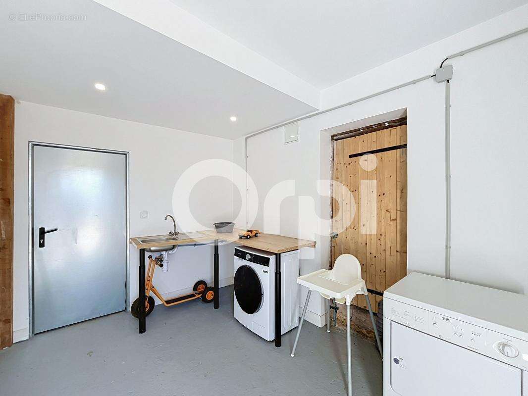 Maison de caractère en pierre de brasier ! AGENCE ORPI BRIVE RD - photo 24