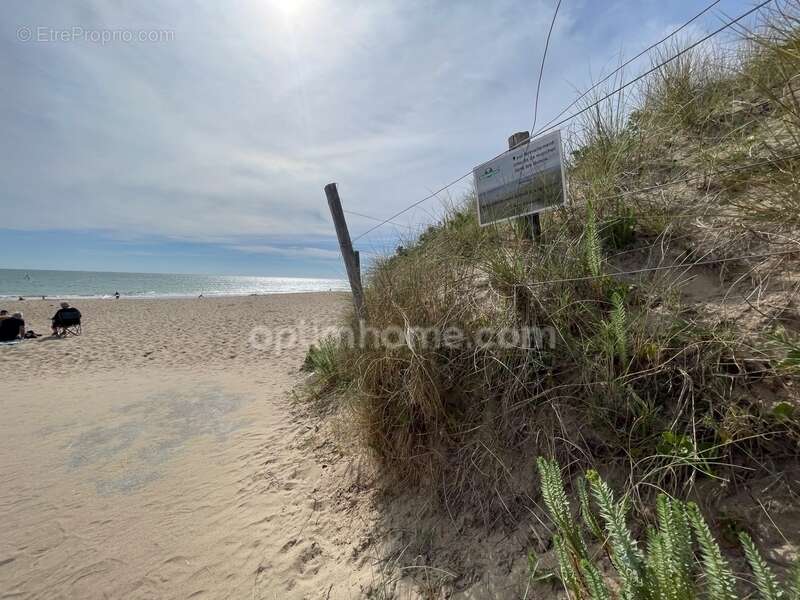 Maison à LE BOIS-PLAGE-EN-RE