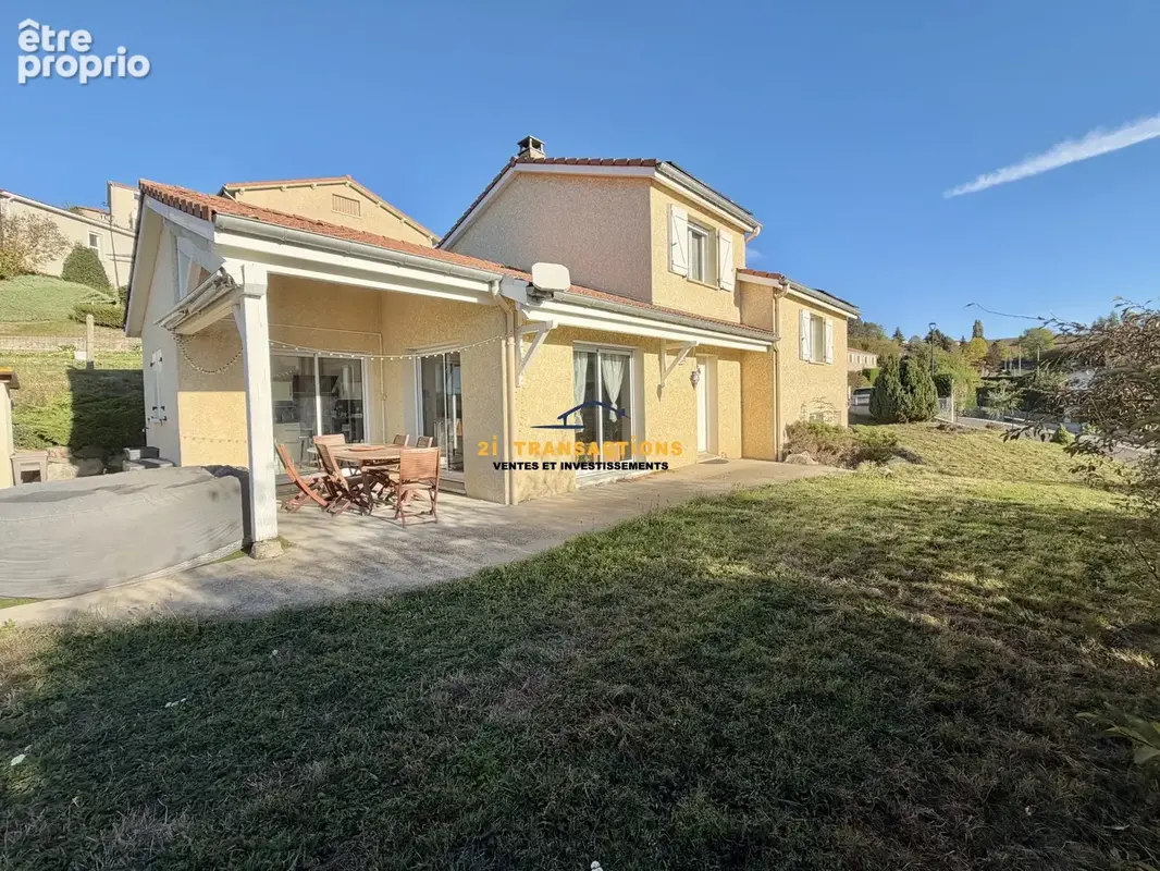 Maison 5 pièces 114 m² à vendre à Fontanes (42140) - photo 1