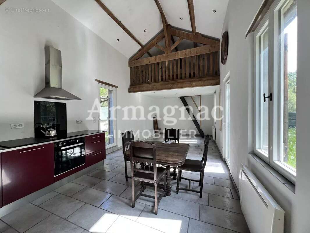 Maison à SOS