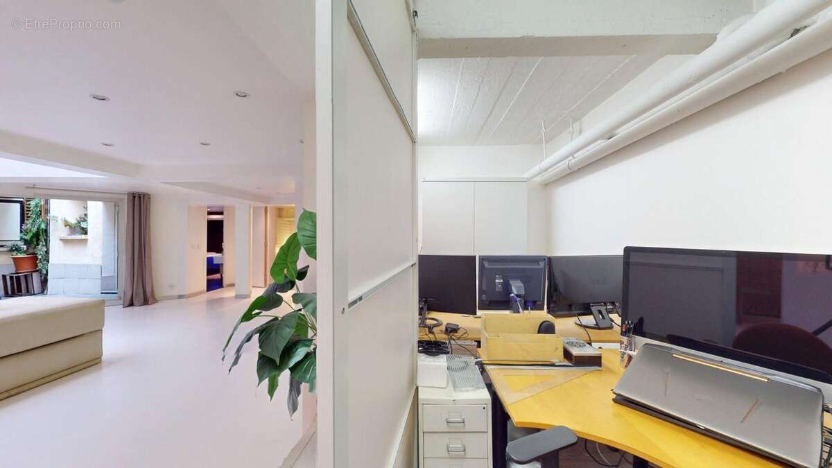 Appartement à PARIS-19E