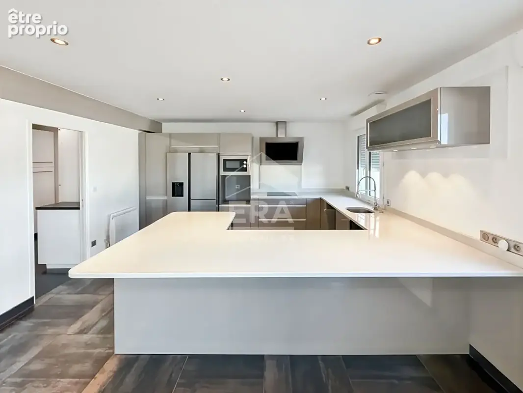 Maison 6 pièces 150 m²  saint-fargeau-ponthierry, maison récente avec jardin et stationnements - photo 5