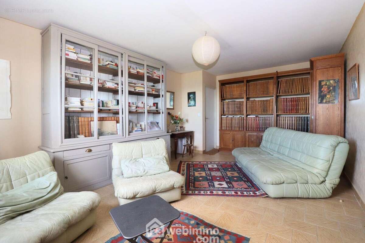 Maison 193 m² à Tredrez-Locquemeau  - photo 9
