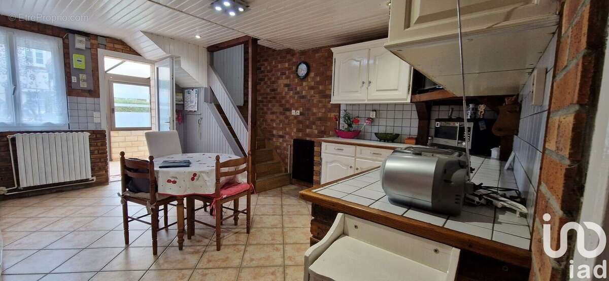 Photo 4 - Maison à LONGPERRIER