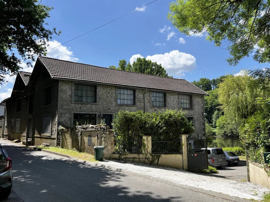 Maison à SAINT-JUNIEN