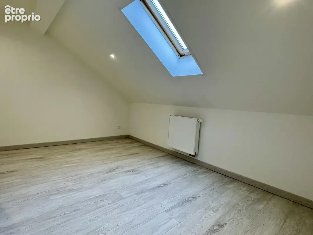 Maison de cité 100 m2 habitables env , terrasse, garage - photo 12