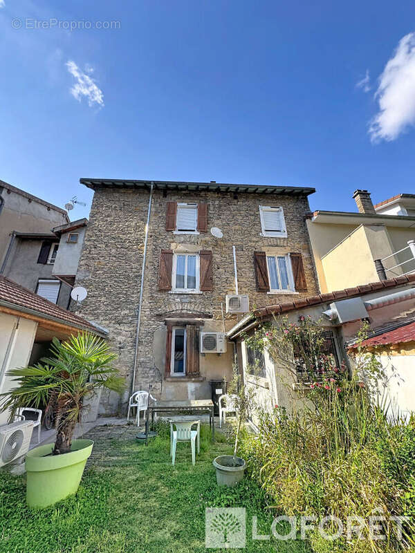 Appartement tout confort climatisé en centre ville - photo 8