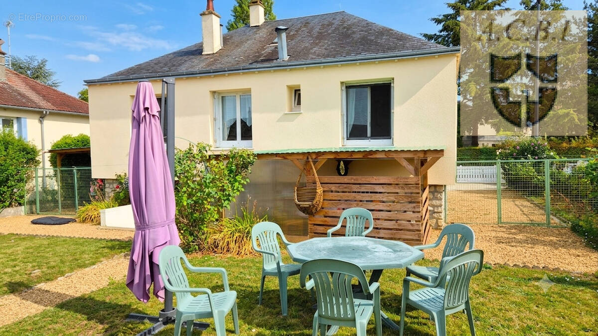 Maison à MONDOUBLEAU