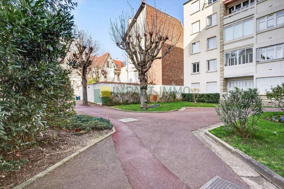 Appartement à COLOMBES