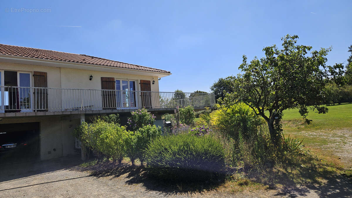 Maison à BLOND