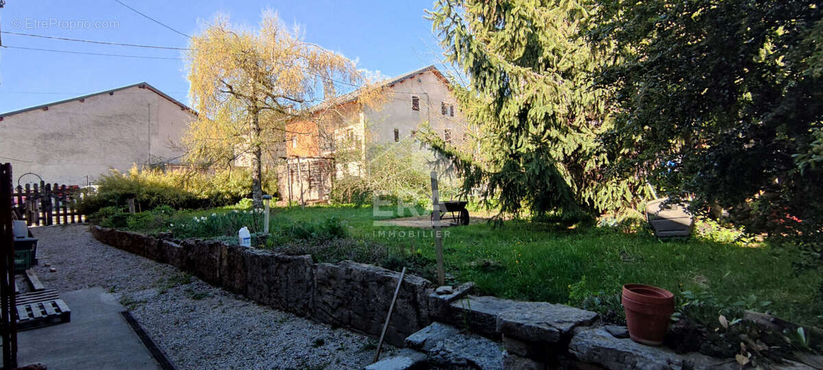 Maison à CHAMPDOR