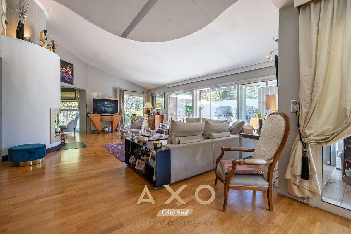 Maison à BOUC-BEL-AIR