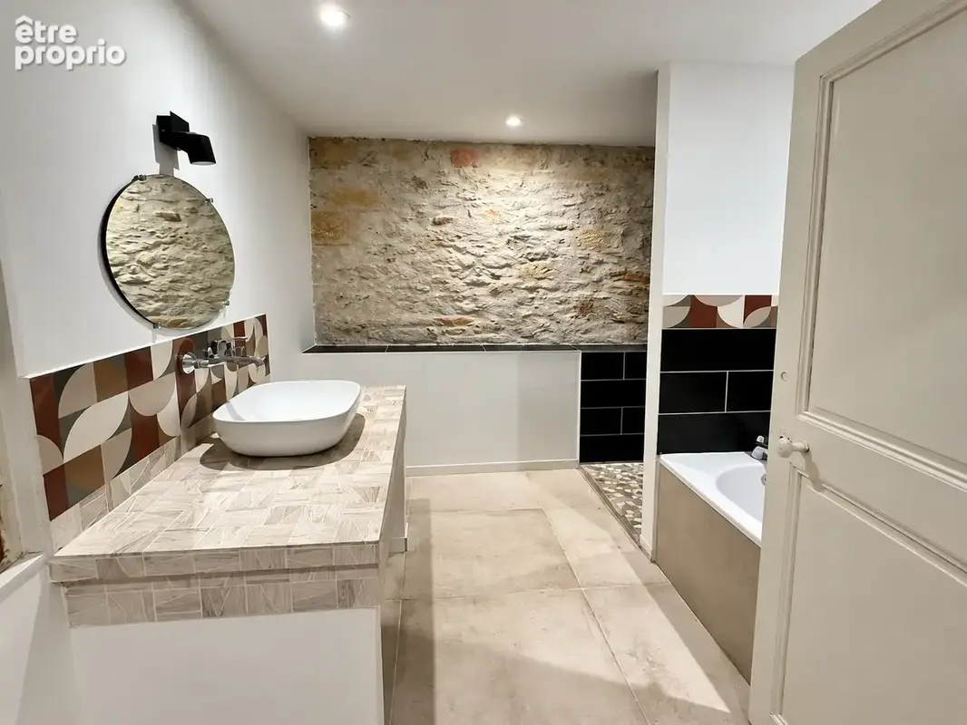 Maison de village 160m2 habitables terrasse garage dpe c - photo 9
