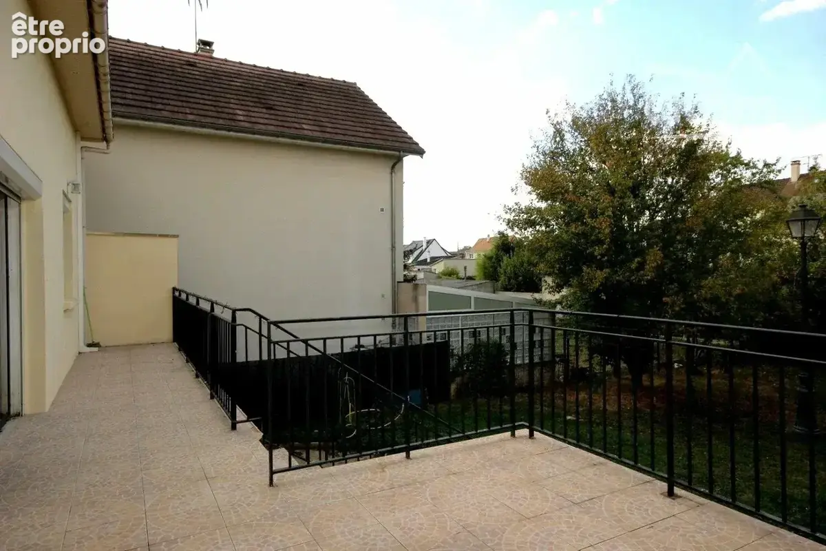 Maison familiale 5 chambres + f2 indépendant – - photo 19