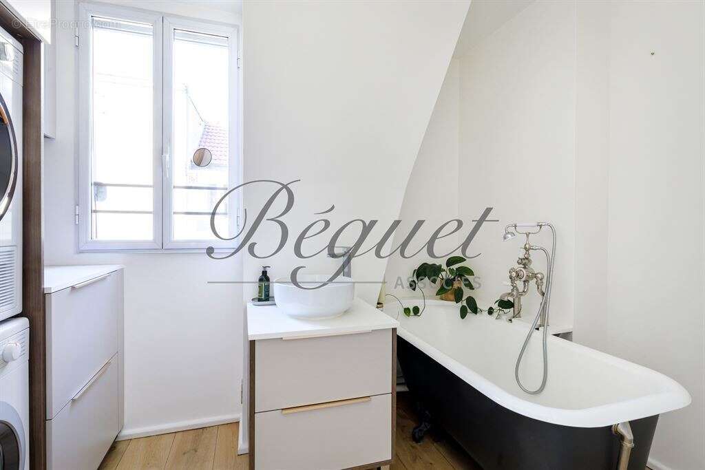 Appartement à BOULOGNE-BILLANCOURT