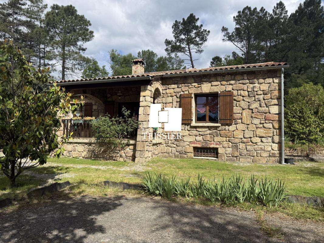 Maison à LES SALELLES