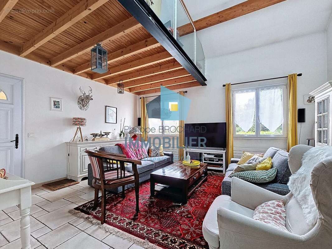 Maison à LE BLANC-MESNIL