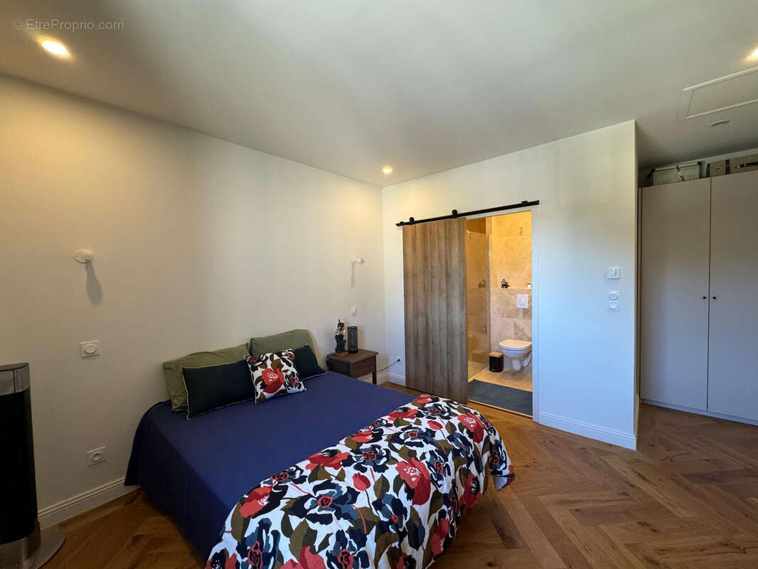 Maison à UZES