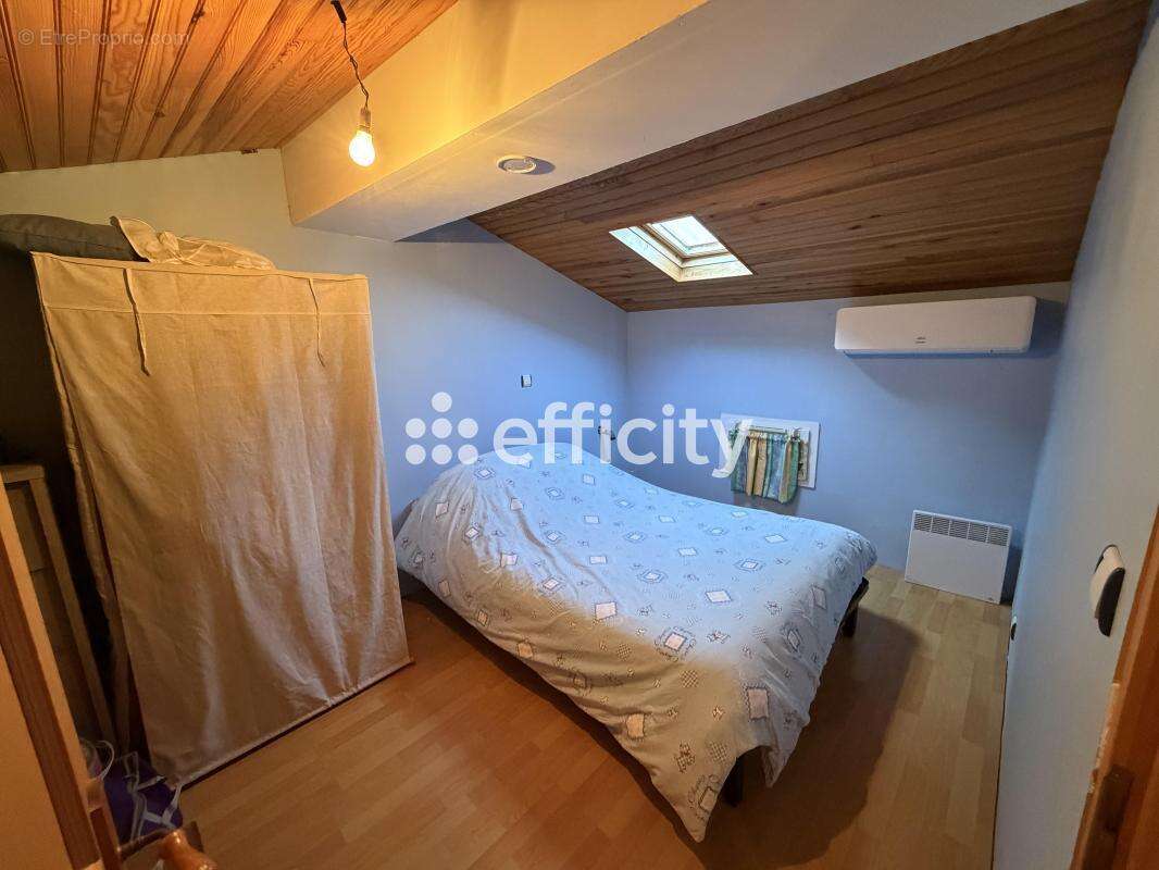 Maison à VOEUIL-ET-GIGET