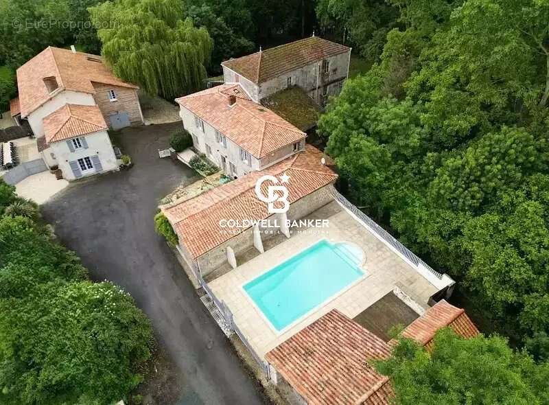 Maison à SAINTE-HERMINE