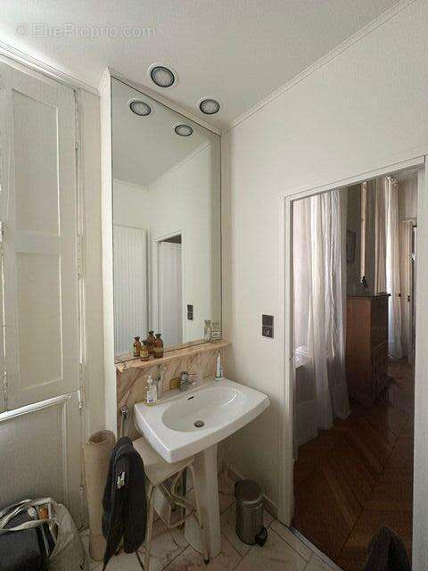Appartement À Vendre - photo 11