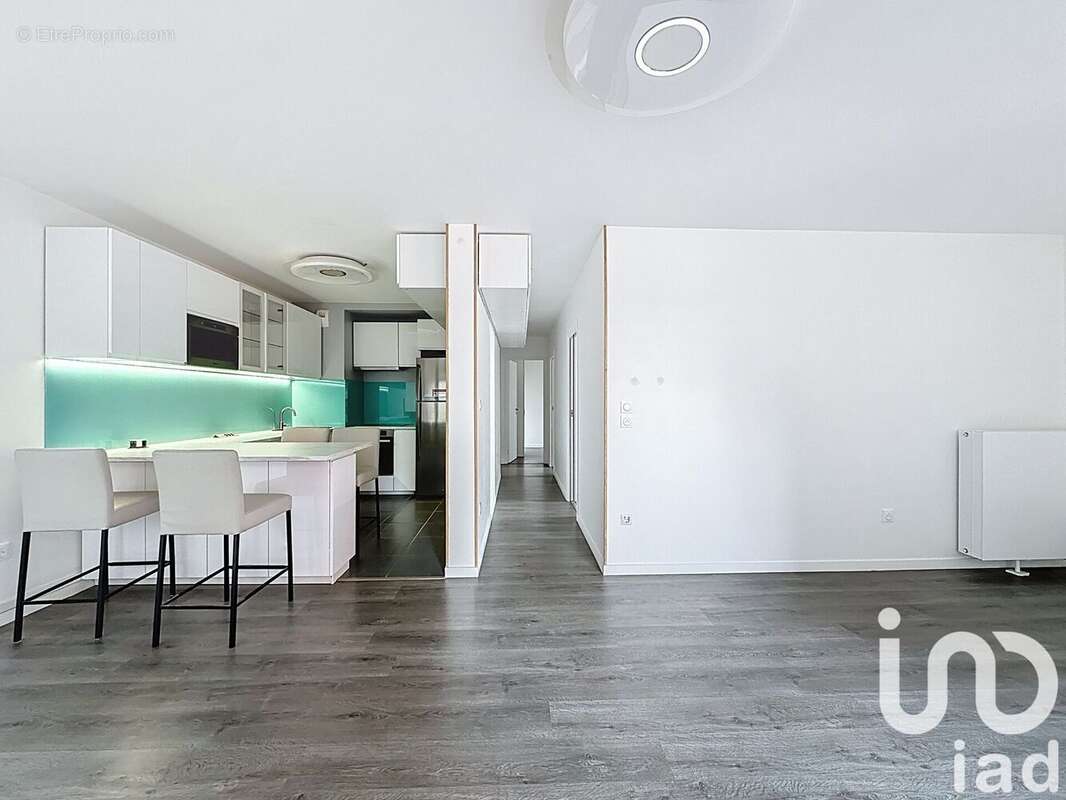 Photo 7 - Appartement à ASNIERES-SUR-SEINE