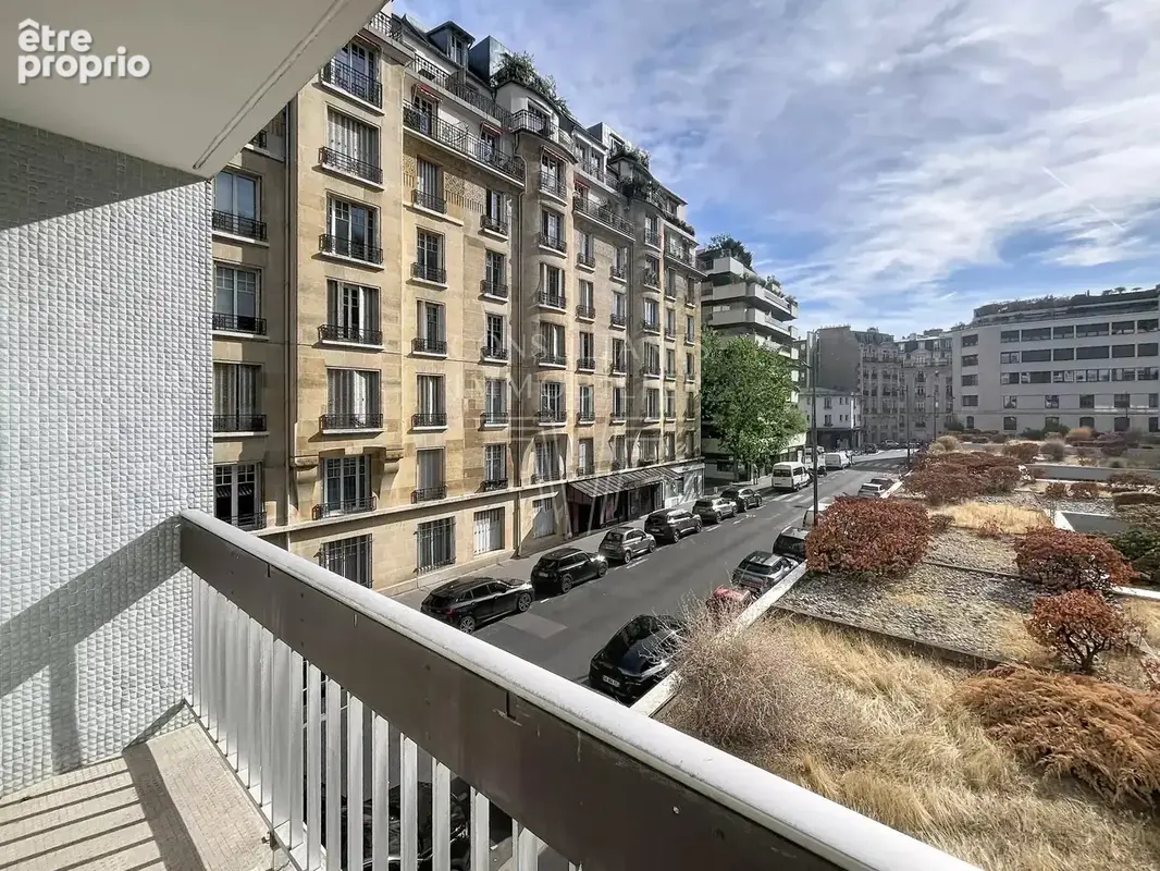 Appartement à PARIS-15E