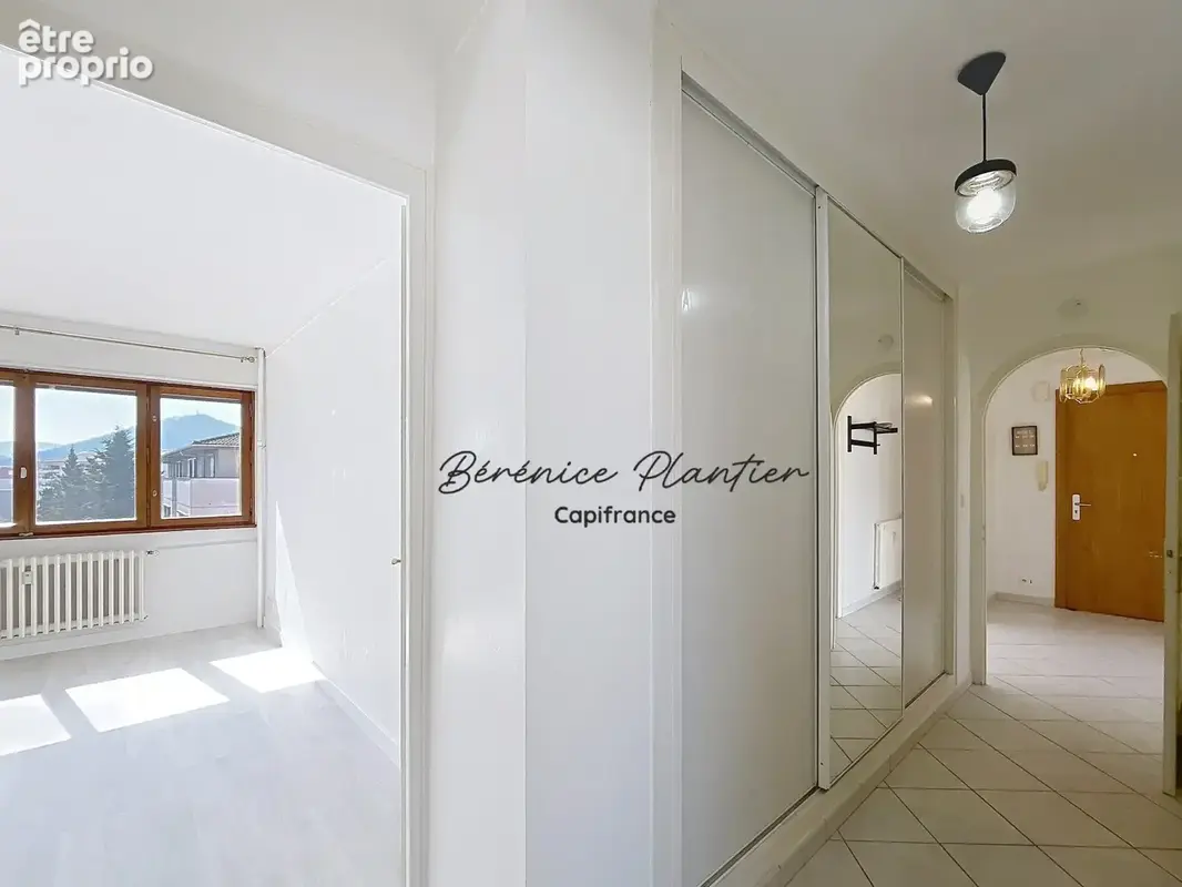 ANNEMASSE – Au calme -Grand T3 lumineux de 79,53 m² avec balcon, cave et garage en option - photo 7