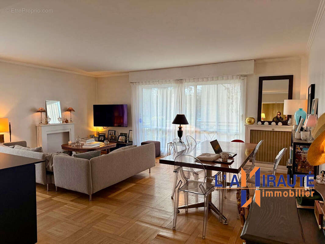 Appartement à MAISONS-LAFFITTE