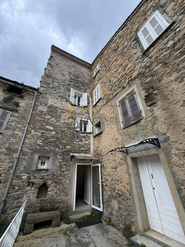 Maison à CASTELLARE-DI-MERCURIO