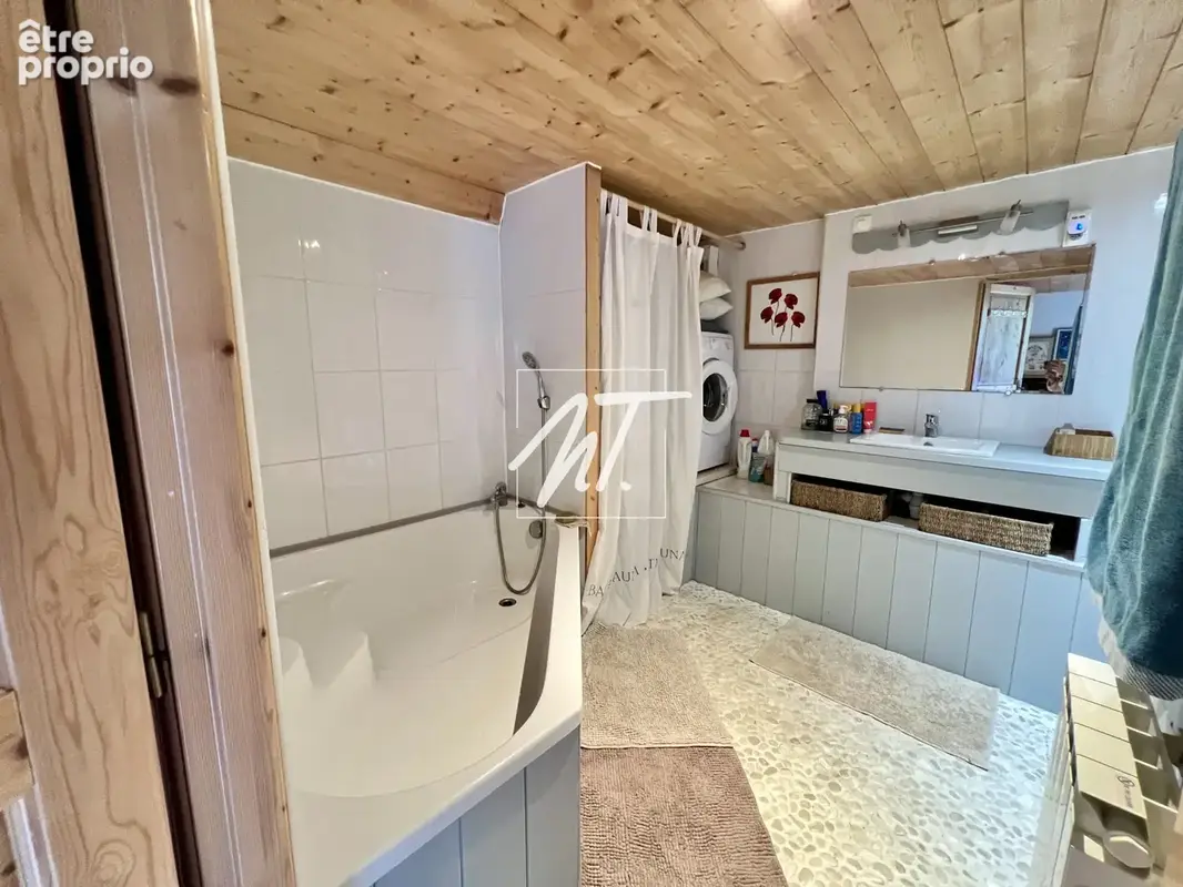 Authentique chalet de charme - acces privatif a la riviere - photo 13