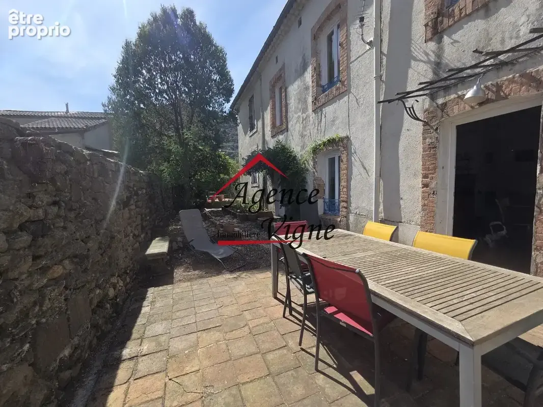 Maison de caractère avec jardin - photo 11