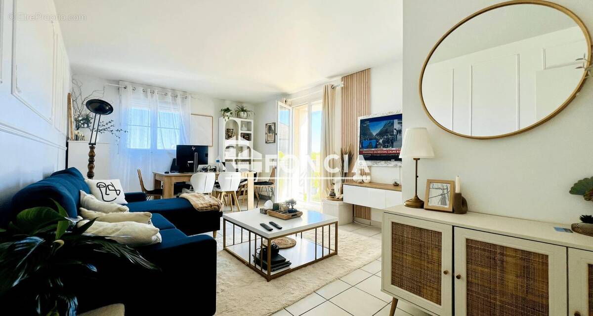 Appartement à BUSSY-SAINT-GEORGES