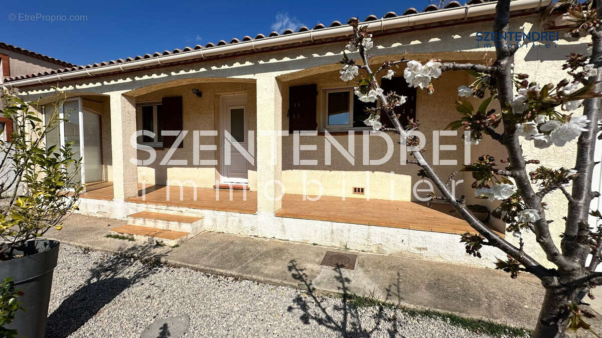 À vendre maison T3 avec garage à Lunel Nord - Maison à LUNEL