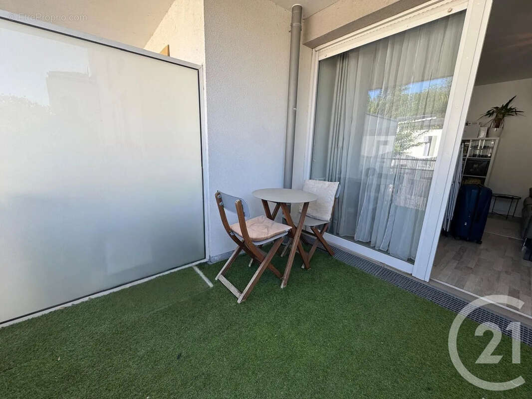Appartement à DUGNY