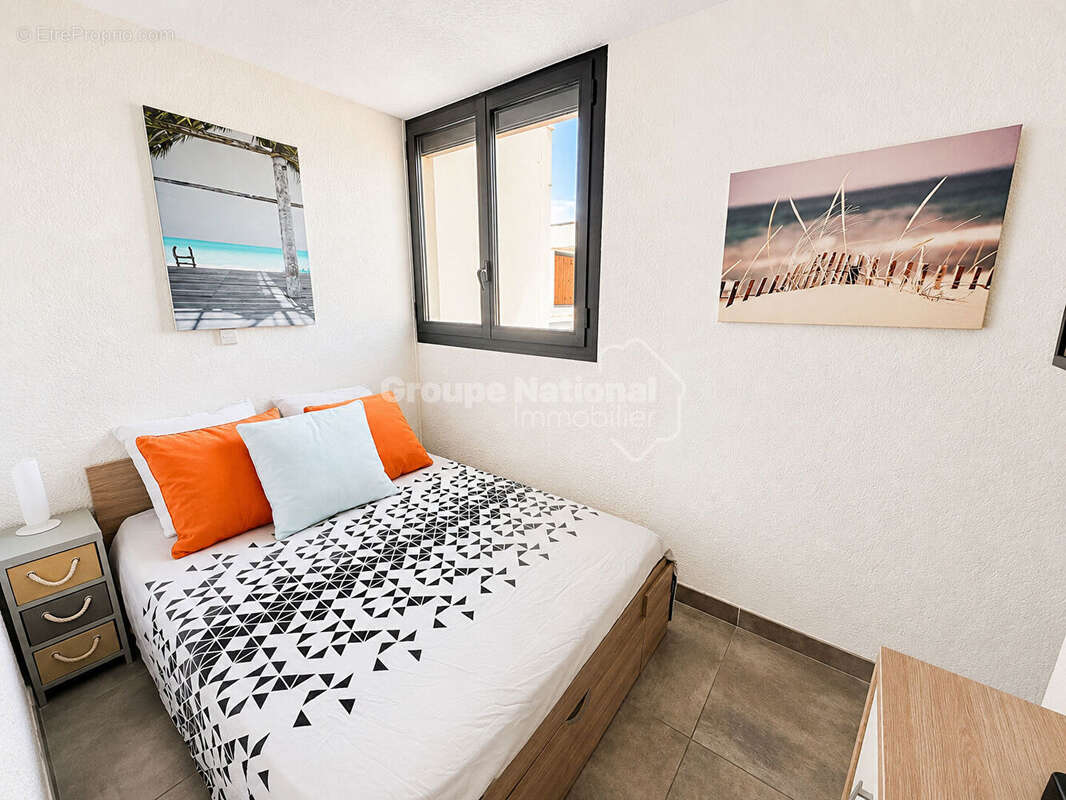 Marina Port-Camargue avec plan d'eau 3,50 x 12 m - photo 4