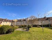 Appartement à SAINT-NOM-LA-BRETECHE