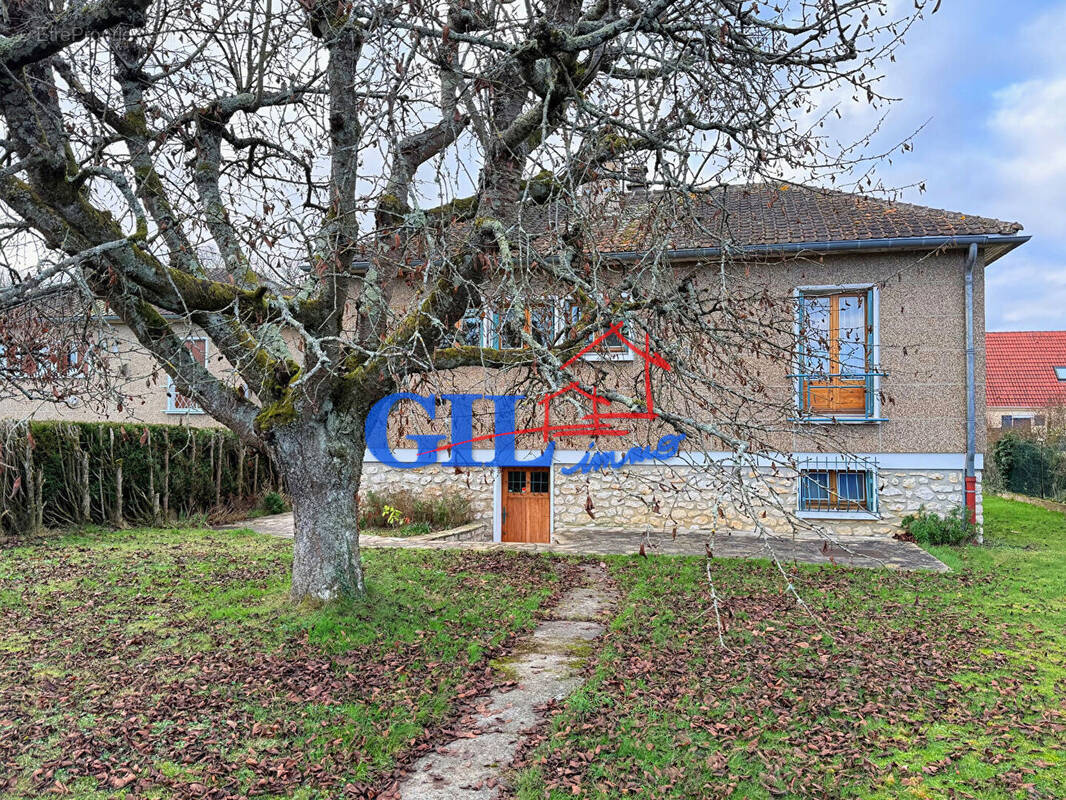 Maison à CESSON