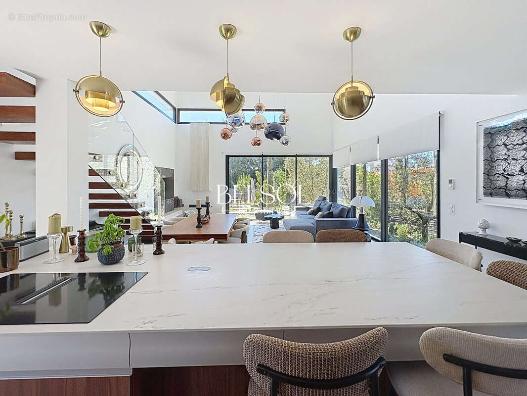 Maison 125 m² à Villelongue-De-La-Salanque  - photo 8