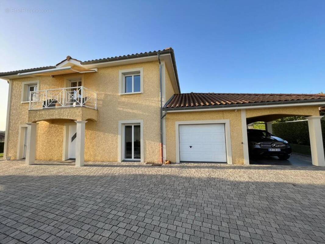 Photo 1 - Maison à MISERIEUX